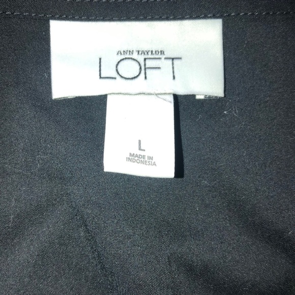 Ann Taylor Loft top - Picture 3 of 6